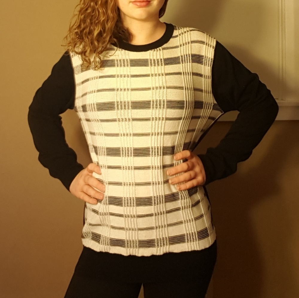 80's Black and White Sweater